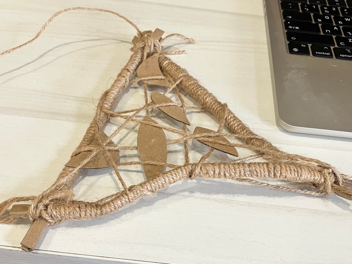 不需熟練編織技法也能輕鬆完成的簡易捕夢網